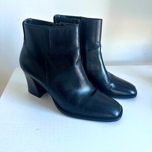 Vintage leather boots square toe block heel